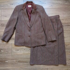 Vtg Wool Mohair Blend 2 Piece Set Suit Blazer Jacket & Skirt Plum Union Size 10